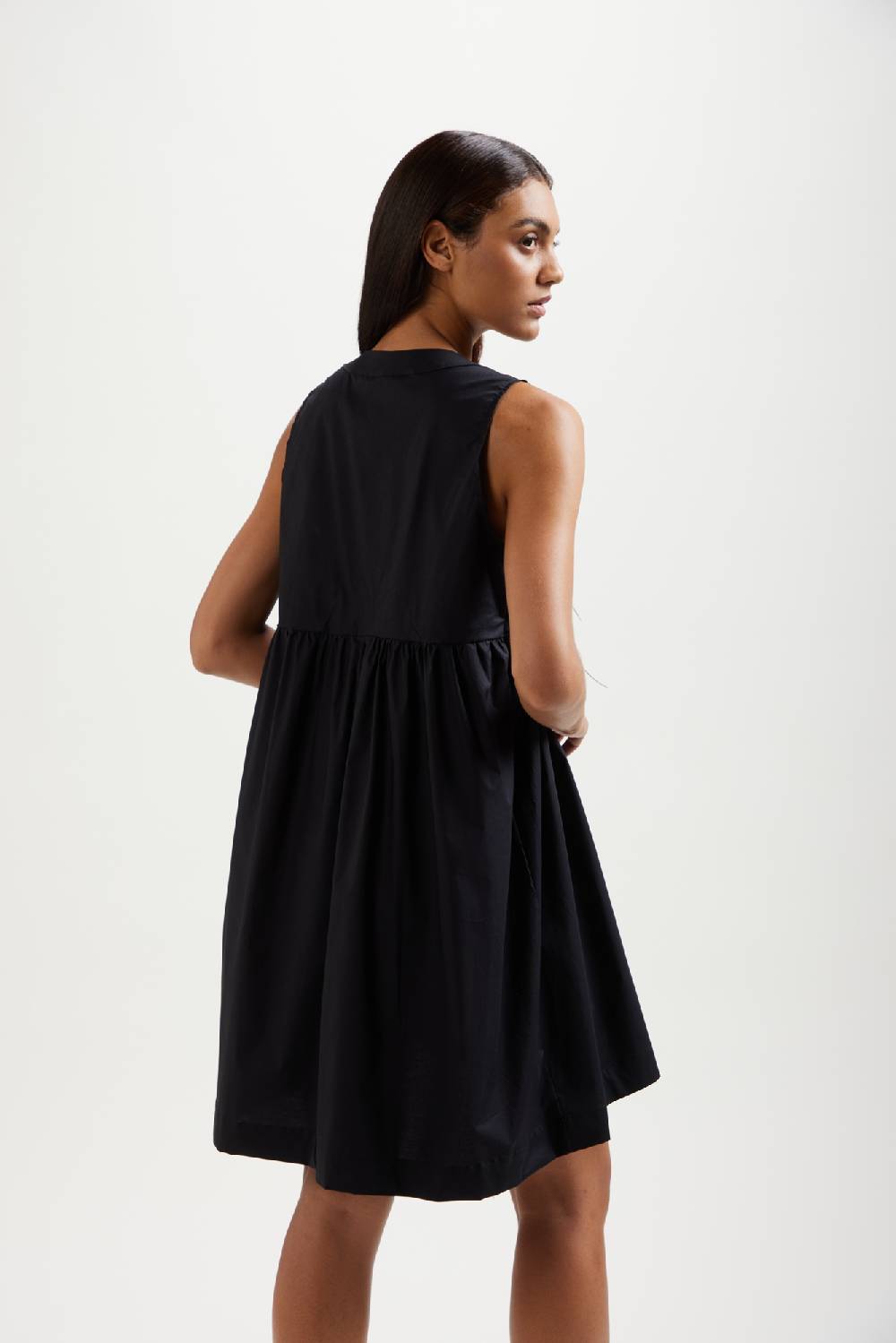 Kangra Cashmere Mini-Abito Smanicato Con Piume Struzzo In Popeline Sconto