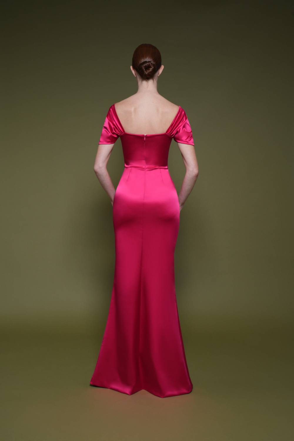 La Petite Robe Di Chiara Boni yudali satin gown Acquista Ora