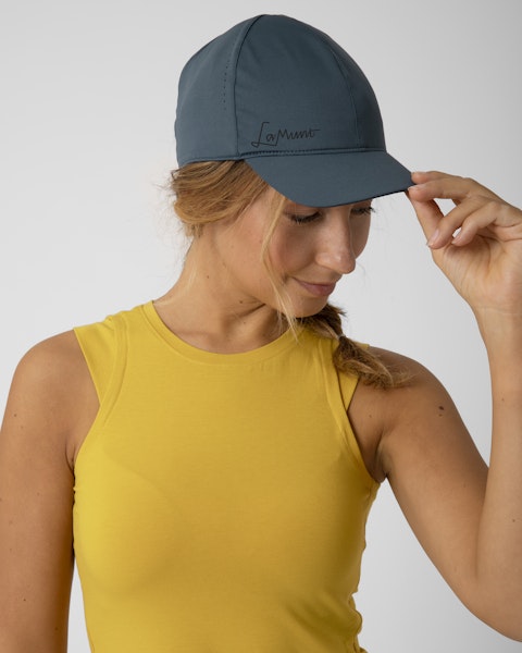 Lamunt MARTHA CAPPELLO LEGGERO PER IL SOLE Novità