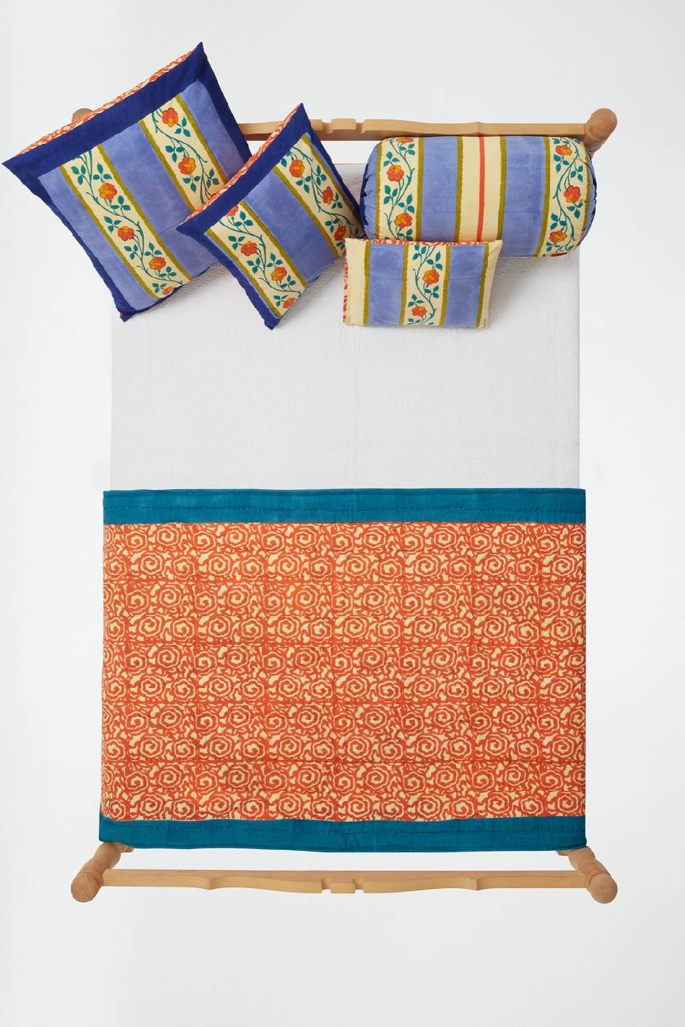Lisa Corti trapunta reversibile 110x180cm varanasi stripes pervinch Offerte