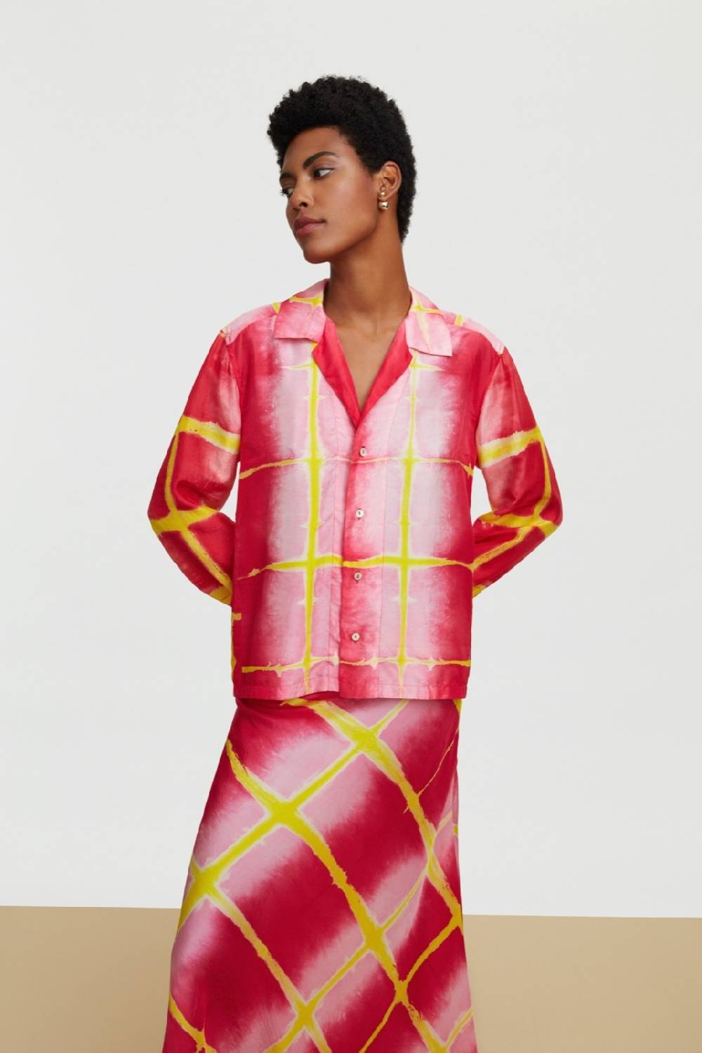 Lisa Corti camicia onda tangra pink Economico