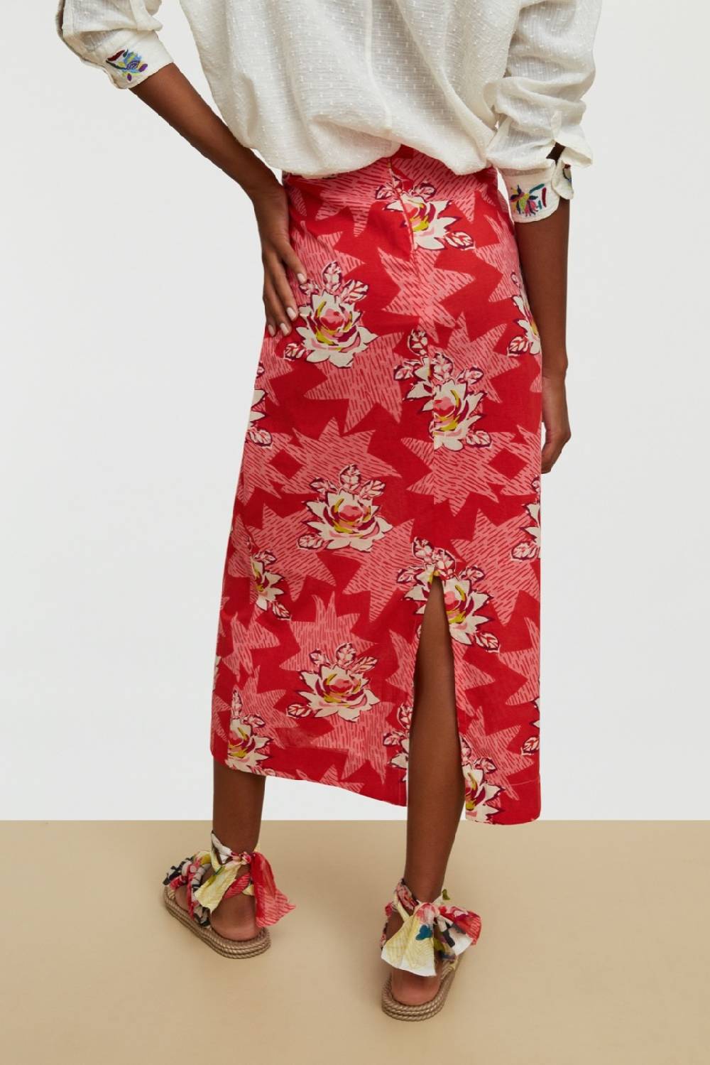 Lisa Corti gonna tubino star flower red Ritorno libero