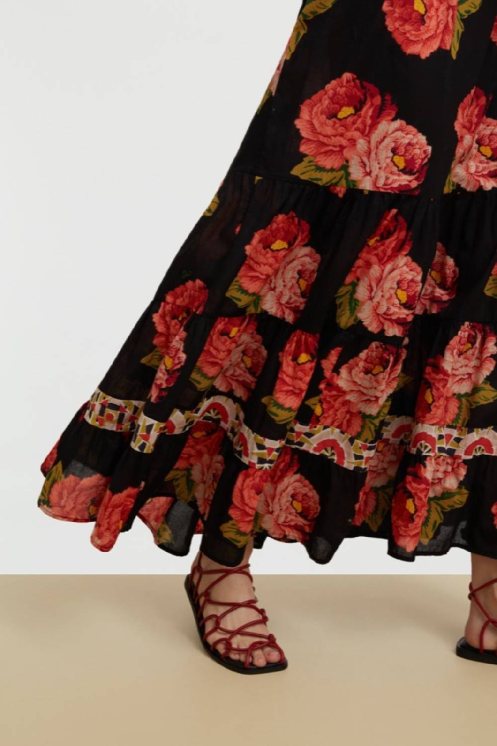 Lisa Corti gonna lehenga folk rose black Ultimi due giorni