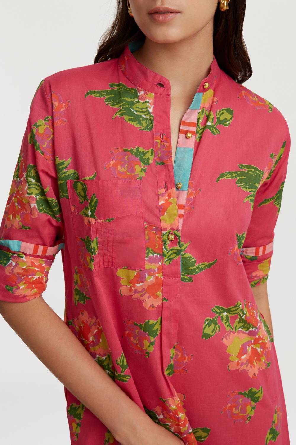 Lisa Corti kurta corta azhar flower fuxia Offerte