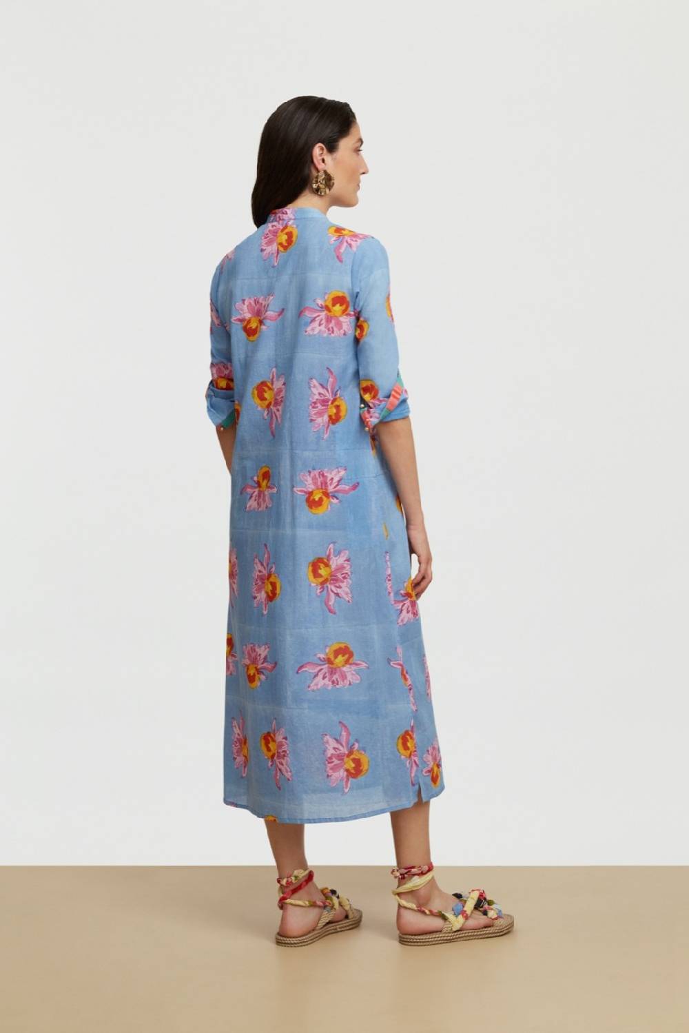 Lisa Corti kurta lunga aperta arabesque flower light blue Latest stili
