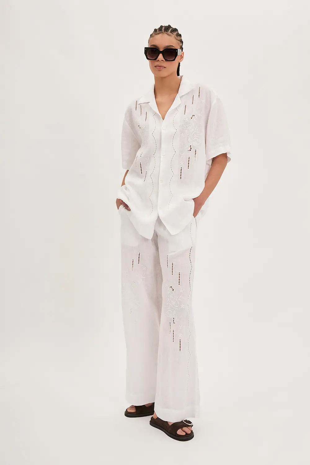 P.A.R.O.S.H. CAMICIA IN LINO RICAMATA Consegna Veloce