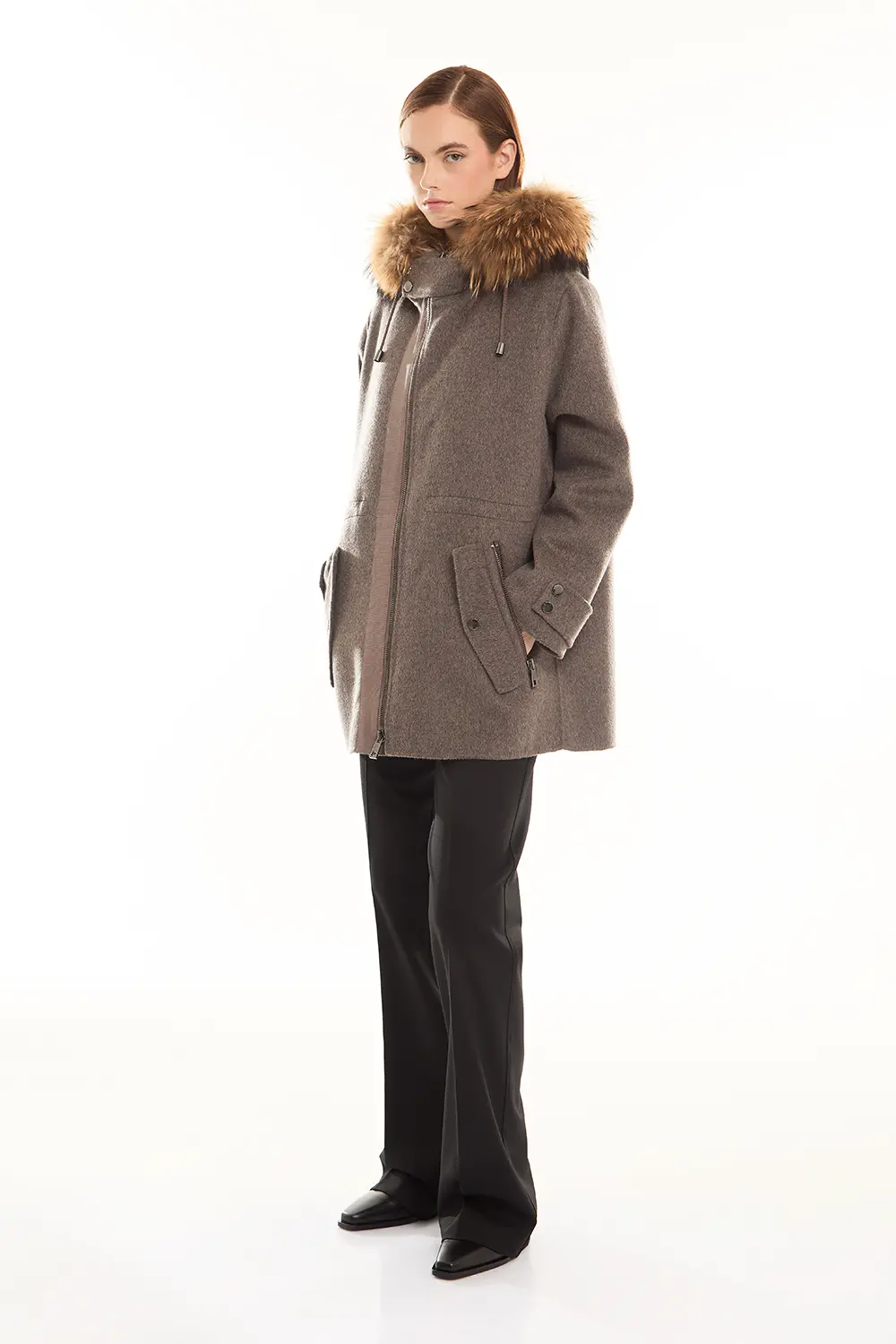 P.A.R.O.S.H. CAPPOTTO CON PELLICCIA Sconto
