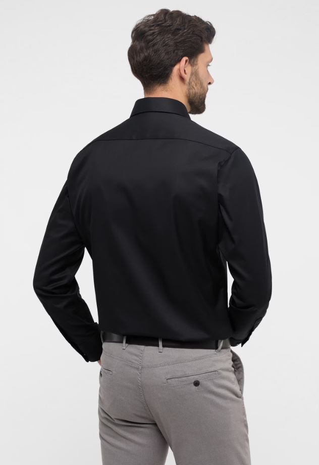 Eterna Camicia nera eterna modern fit collo classico italiano Promozione Limitata