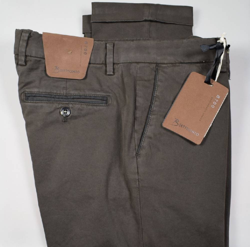 B Settecento Pantalone marrone bsettecento in cotone raso stretch slim fit