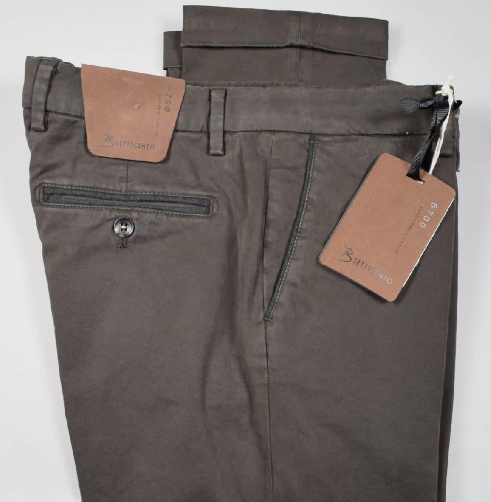 B Settecento Pantalone marrone bsettecento in cotone raso stretch slim fit Offerte