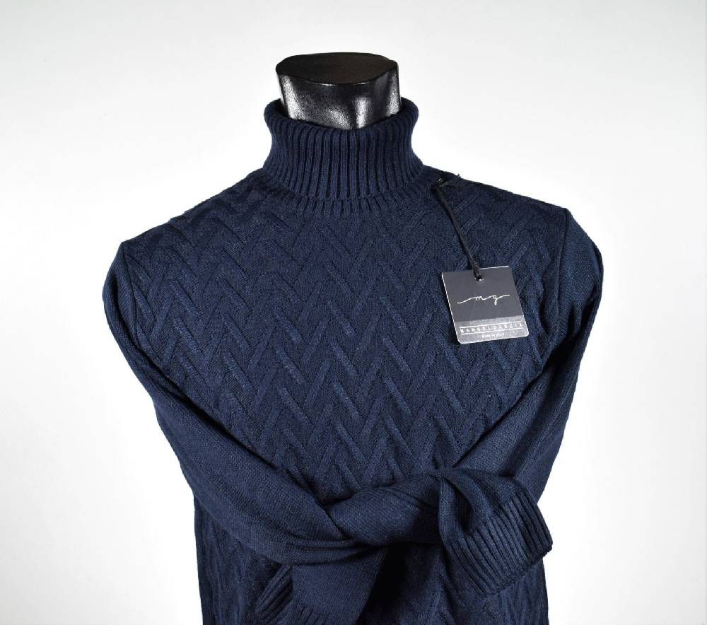 Manuel Garcia Dolcevita manuel garcia blu in misto lana Fino al 50% di sconto