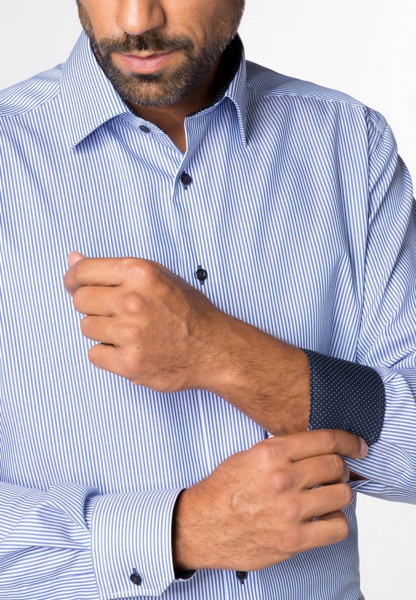 Eterna Camicia a righe azzurro eterna modern fit in cotone twill Offerta Pasqua