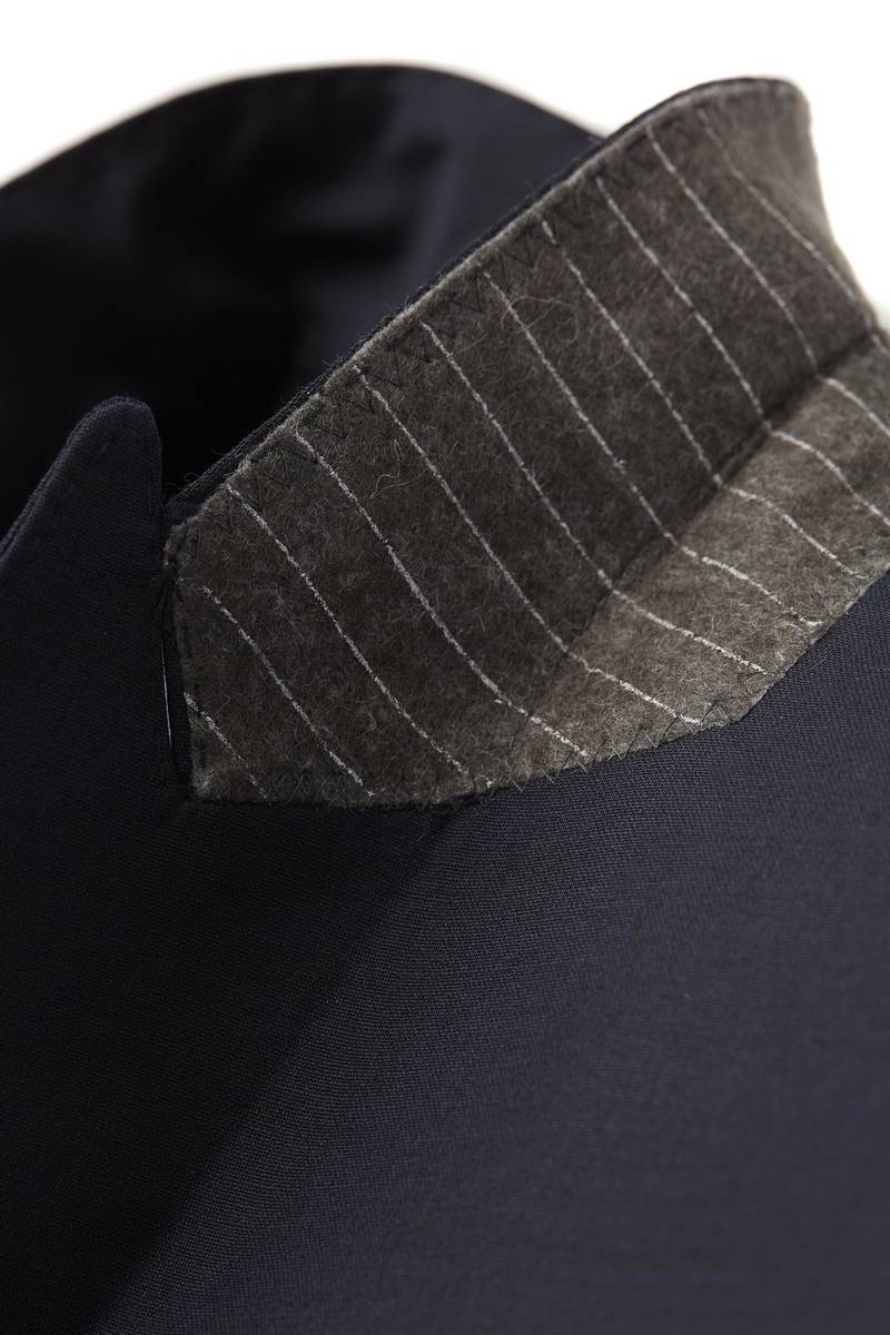 Digel Abito slim fit elegante digel blu scuro con gilet Limitato a 3 giorni