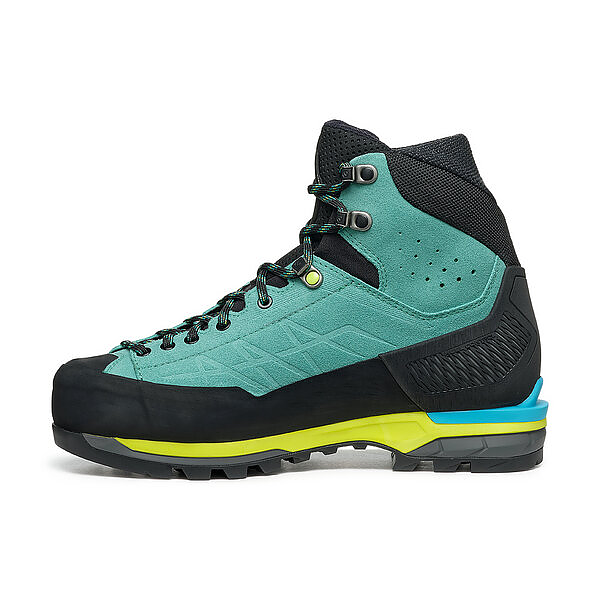 Scarpa ZODIAC TECH GTX WMN Alpinism boot chosen by mountain guides Acquista Ora