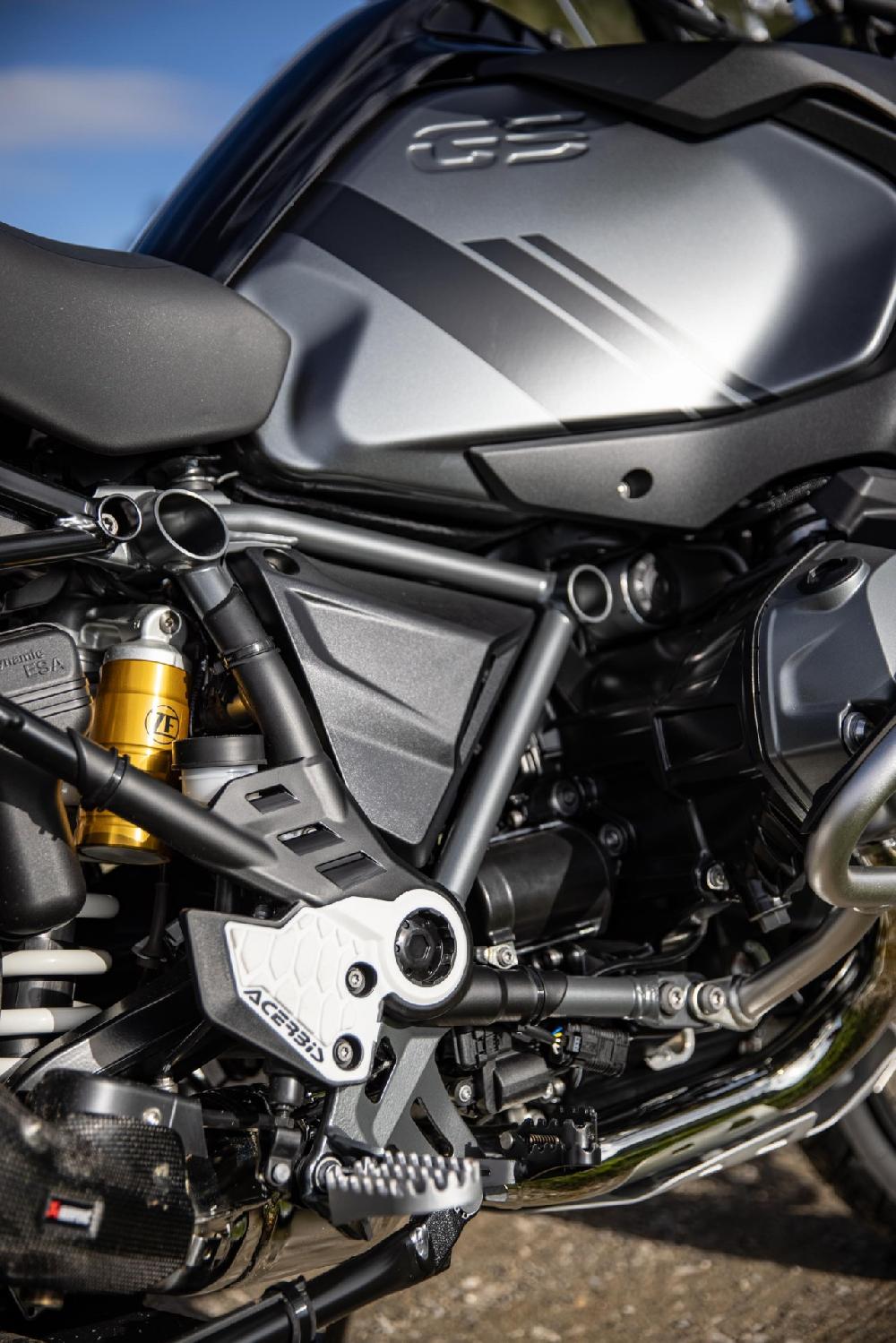 Acerbis PARATELAIO X-GRIP PER BMW R1250GS Convenienza